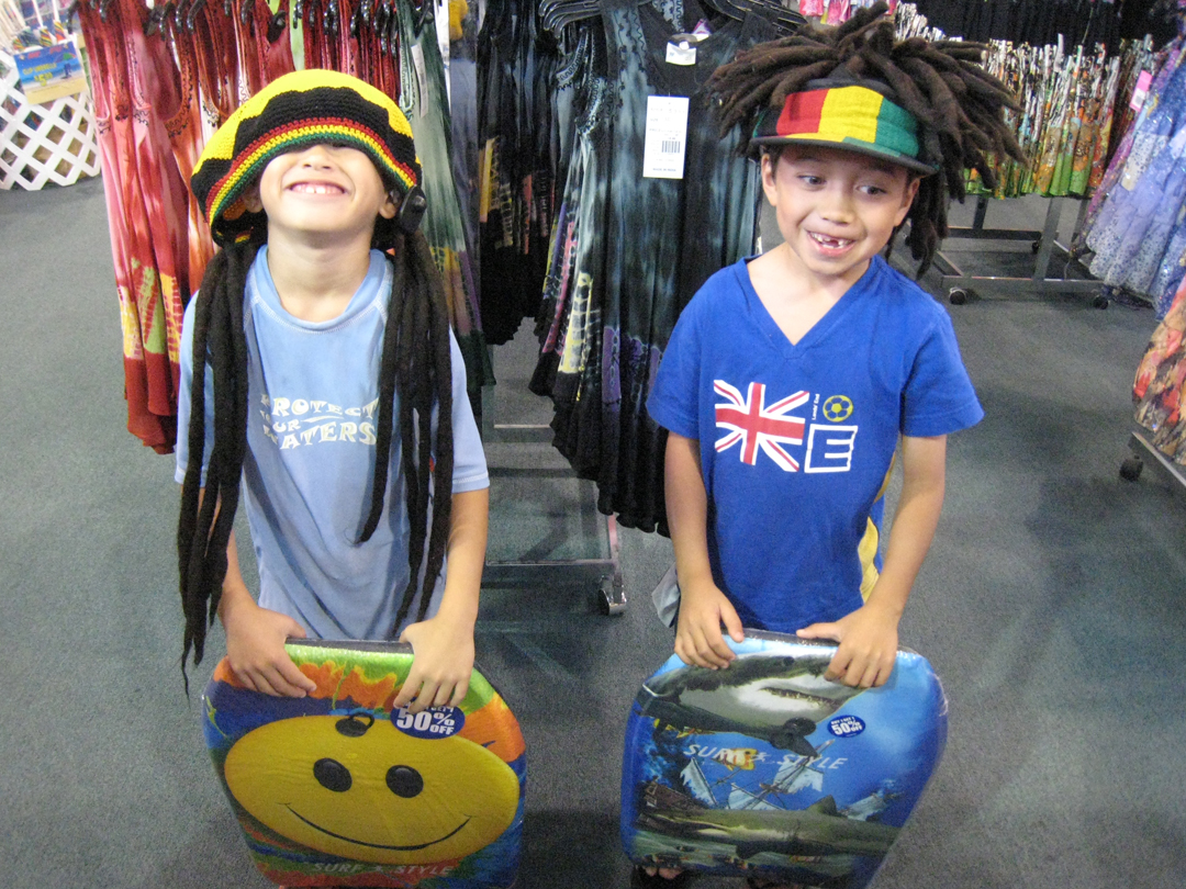 cancerinmythirties.wordpress.com breast cancer thirties 30's 30s color weekly photo challenge daily post